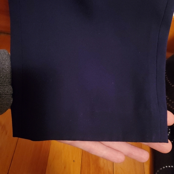 Aritzia Babaton Branson Jumpsuit navy blue, sleeveless, full leg. Size 2 - Picture 8 of 14